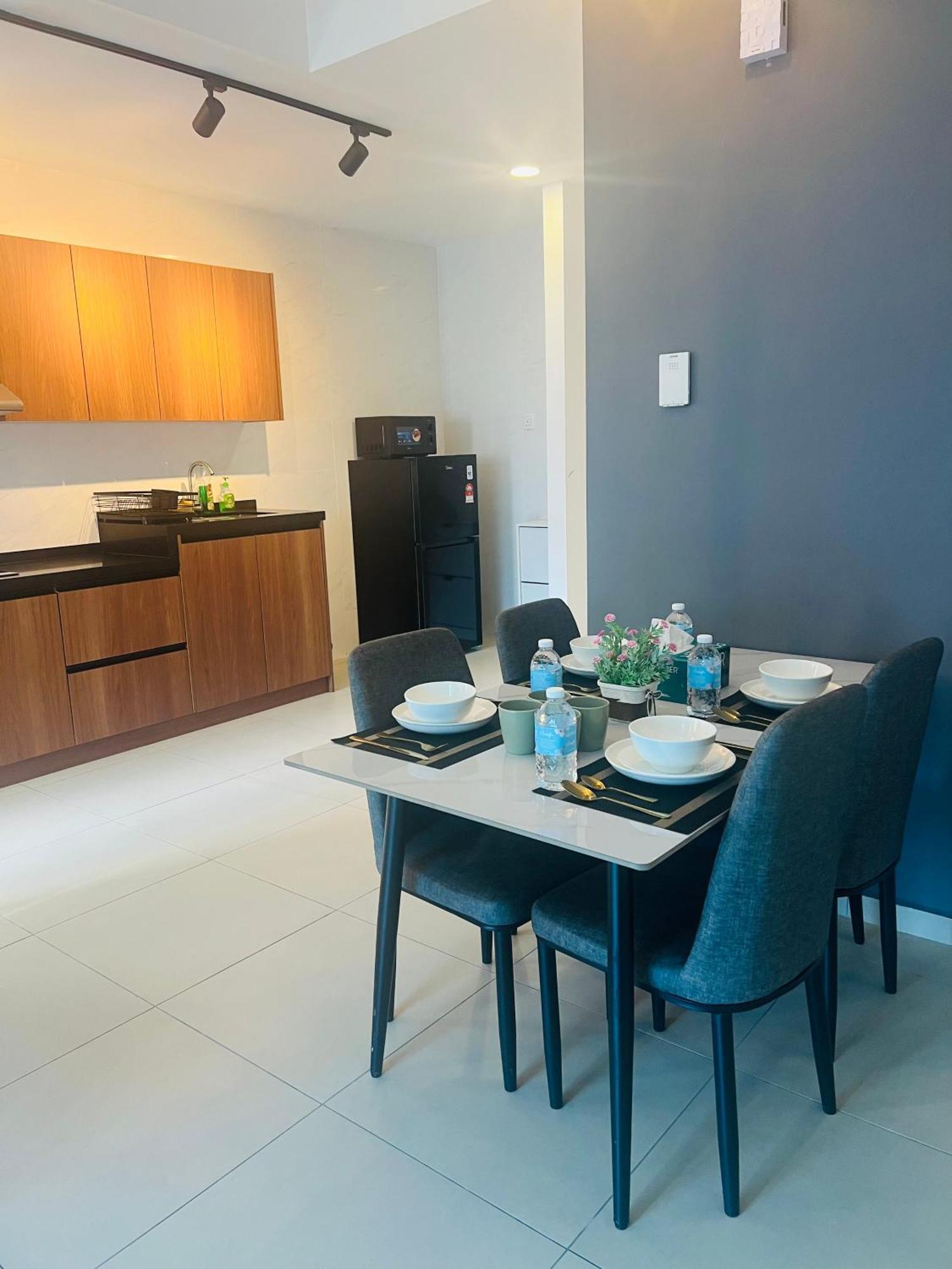 Reizz Residence By D'Amour Kuala Lumpur Exteriör bild