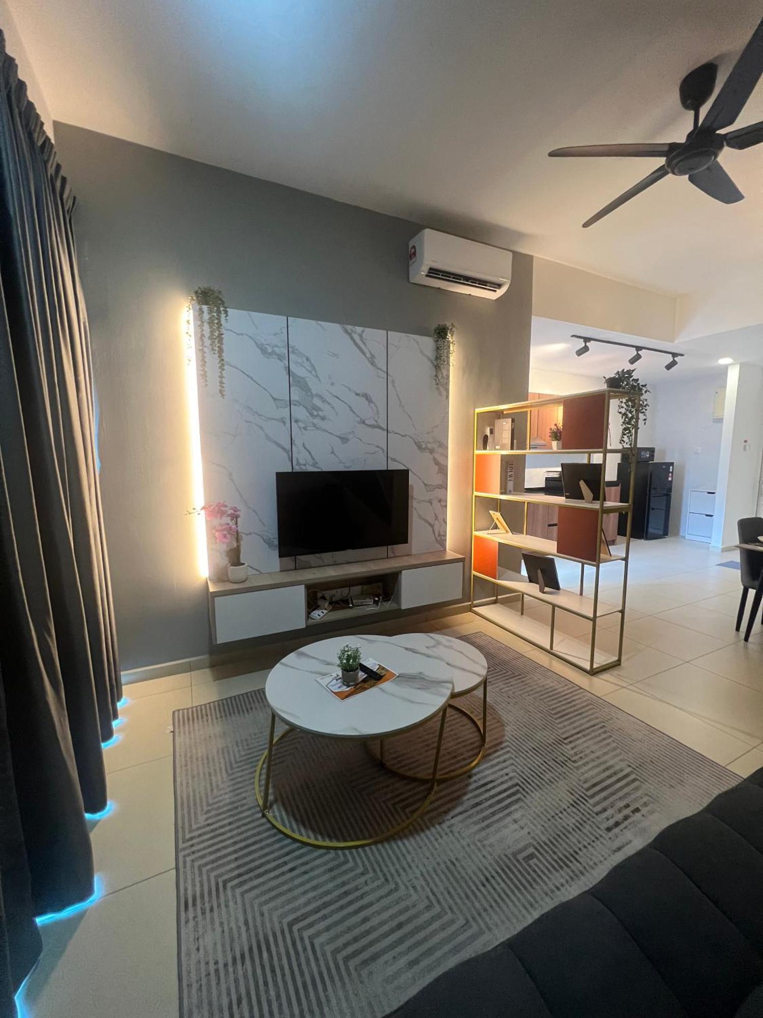 Reizz Residence By D'Amour Kuala Lumpur Exteriör bild