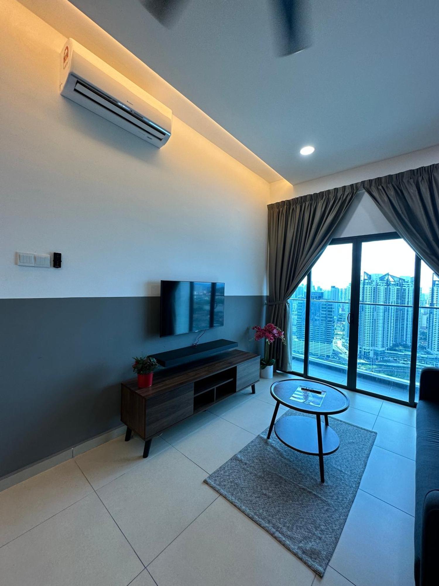 Reizz Residence By D'Amour Kuala Lumpur Exteriör bild