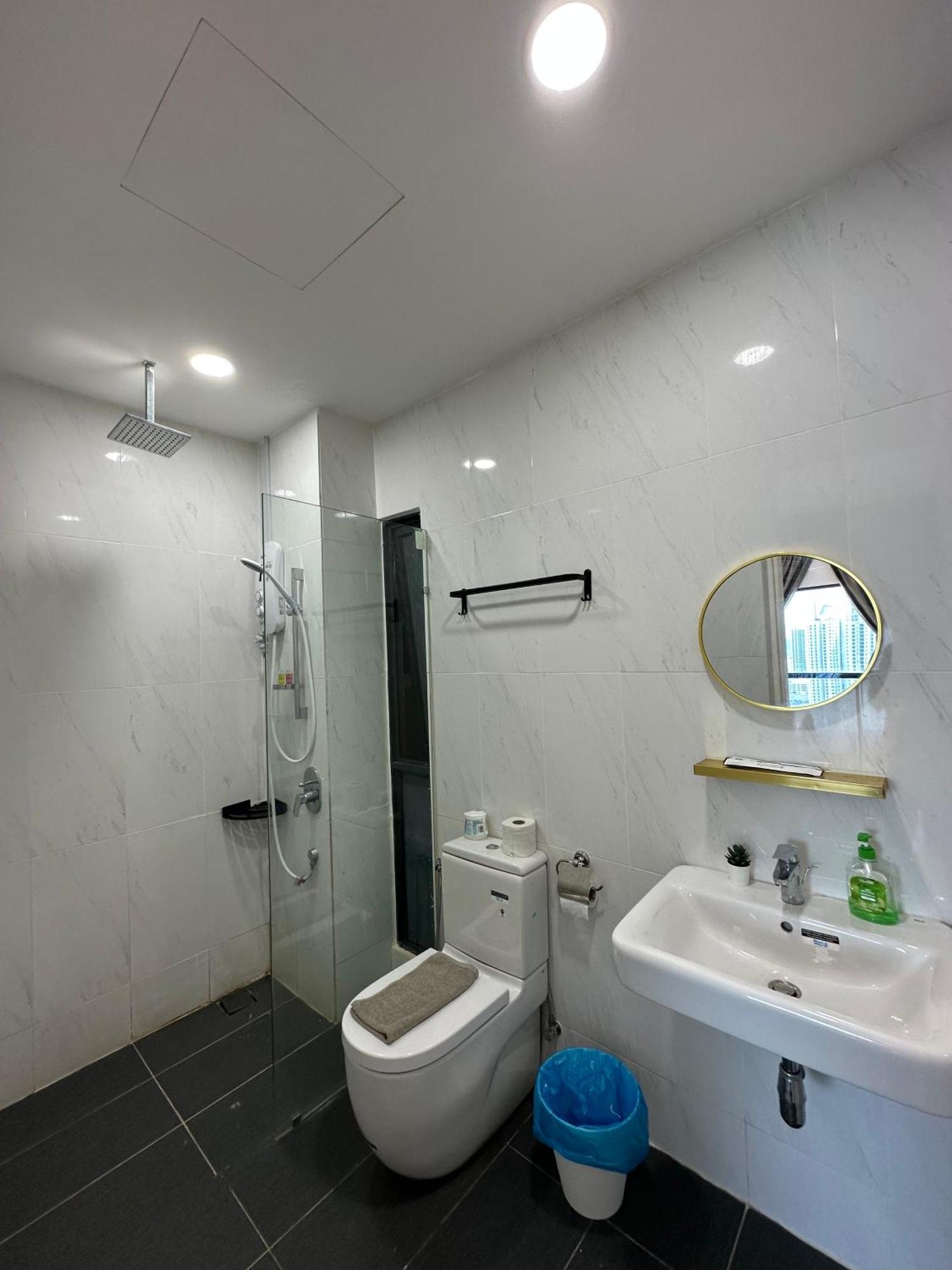 Reizz Residence By D'Amour Kuala Lumpur Exteriör bild