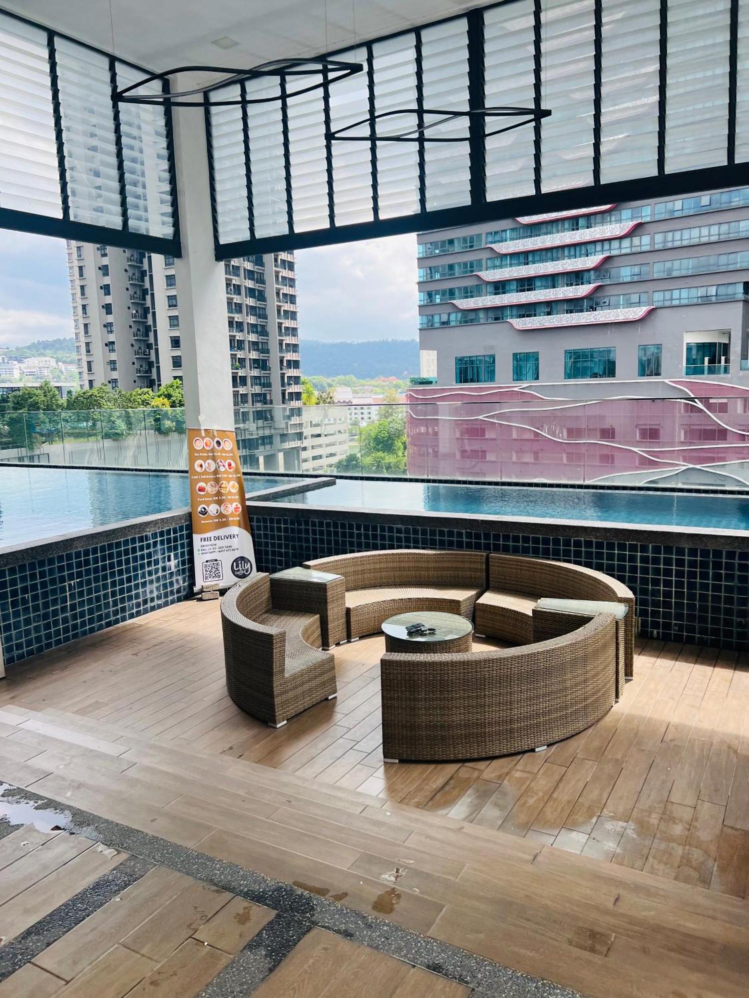 Reizz Residence By D'Amour Kuala Lumpur Exteriör bild